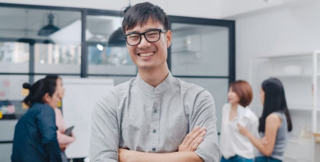A Comprehensive Guide leadership training for new managers