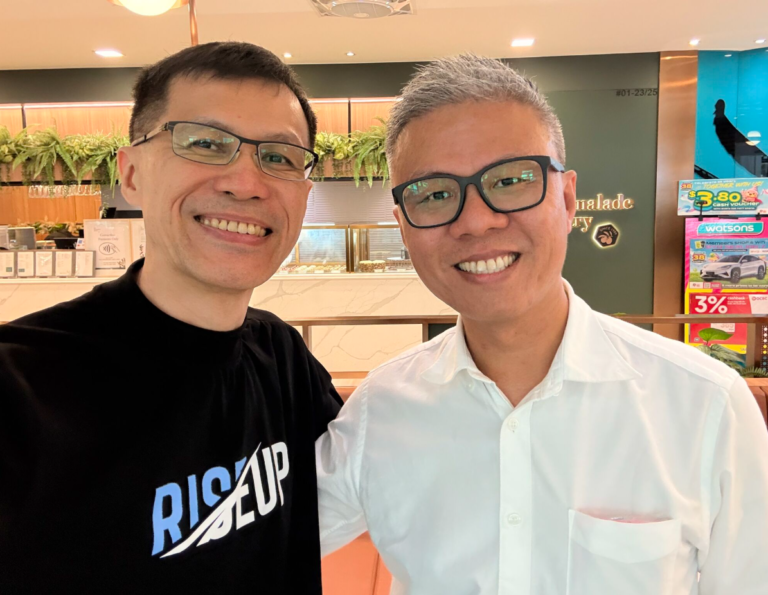 𝗜𝗳 𝘆𝗼𝘂𝗿 𝘁𝗲𝗮𝗺 𝗱𝗼𝗲𝘀𝗻’𝘁 𝘂𝗻𝗱𝗲𝗿𝘀𝘁𝗮𝗻𝗱 𝘁𝗵𝗲 𝗪𝗛𝗬, 𝘆𝗼𝘂 𝗱𝗼𝗻’𝘁 𝗵𝗮𝘃𝗲 𝗮 𝗽𝗲𝗿𝗳𝗼𝗿𝗺𝗮𝗻𝗰𝗲 𝗽𝗿𝗼𝗯𝗹𝗲𝗺—𝘆𝗼𝘂 𝗵𝗮𝘃𝗲 𝗮 𝗹𝗲𝗮𝗱𝗲𝗿𝘀𝗵𝗶𝗽 𝗴𝗮𝗽